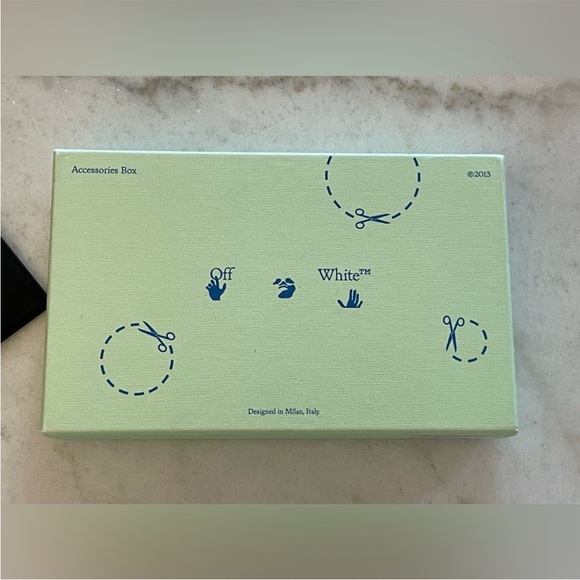 Off-White Black and Purple Card Holder - Picture 8 of 13